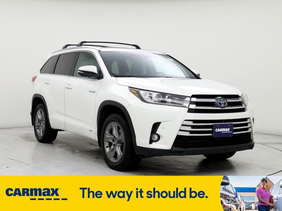 used 2019 Toyota Highlander Hybrid car, priced at $34,998