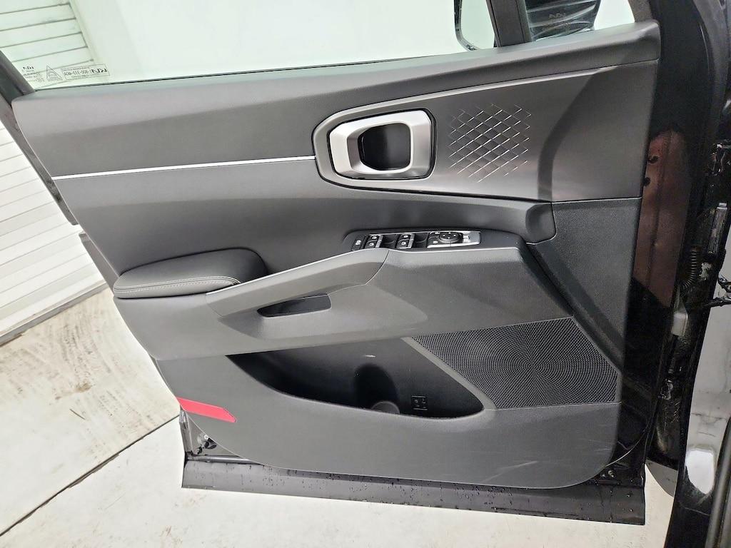 used 2023 Kia Sorento car, priced at $24,998