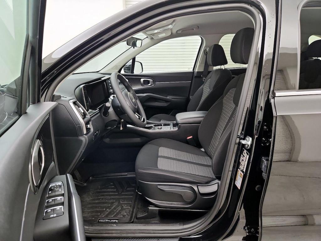 used 2023 Kia Sorento car, priced at $24,998