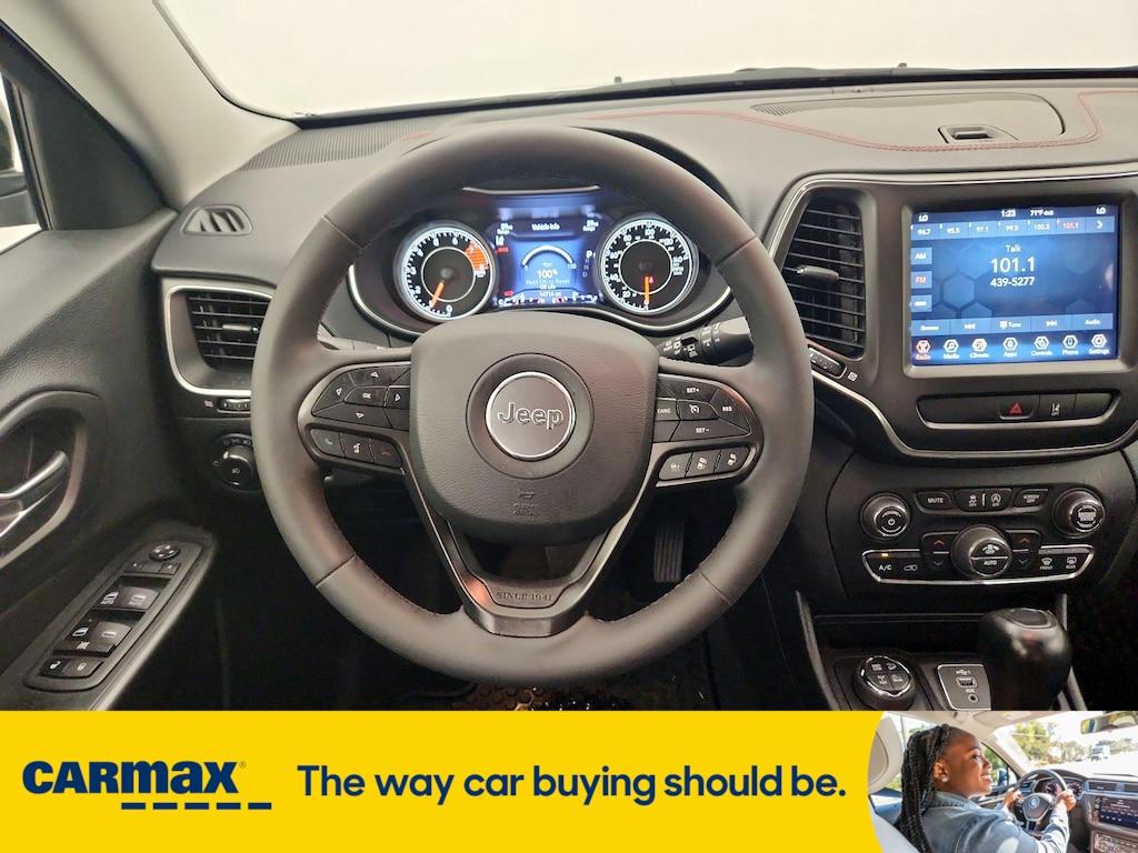 used 2022 Jeep Cherokee car, priced at $28,998
