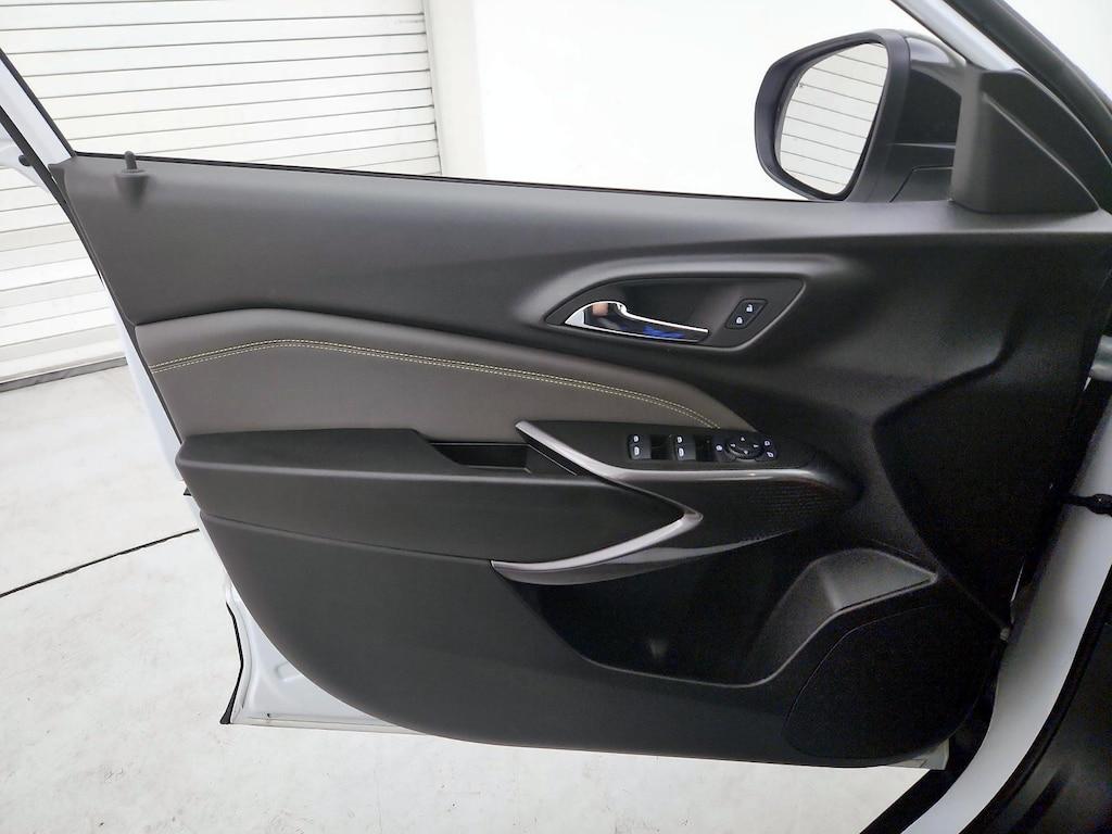 used 2025 Chevrolet Trax car, priced at $25,998