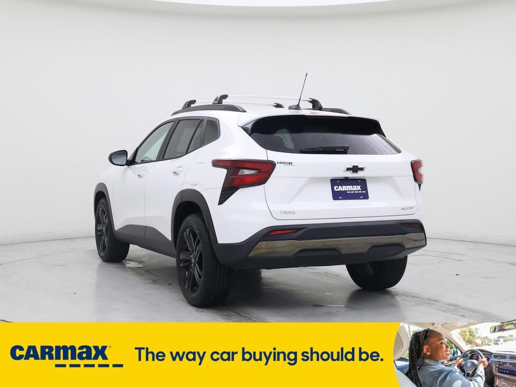 used 2025 Chevrolet Trax car, priced at $25,998