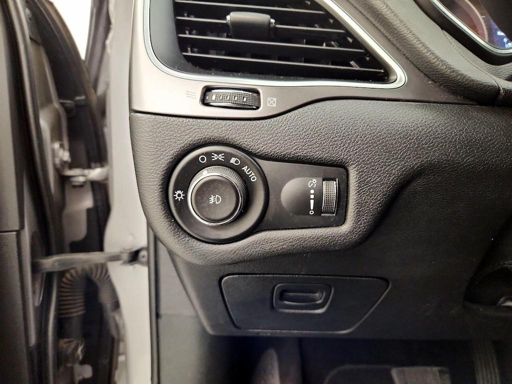 used 2019 Jeep Cherokee car, priced at $14,599