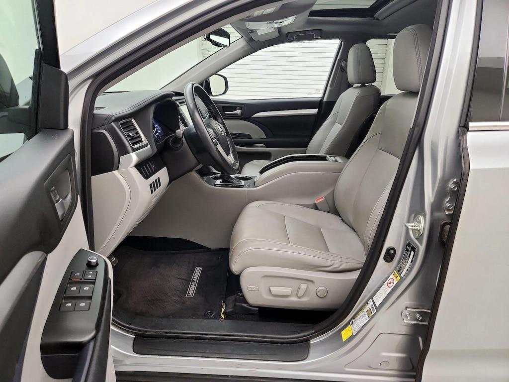 used 2015 Toyota Highlander car, priced at $24,998