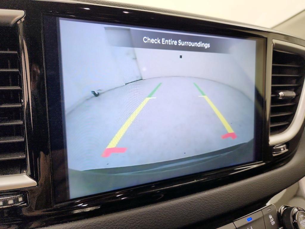 used 2023 Chrysler Pacifica car, priced at $25,998