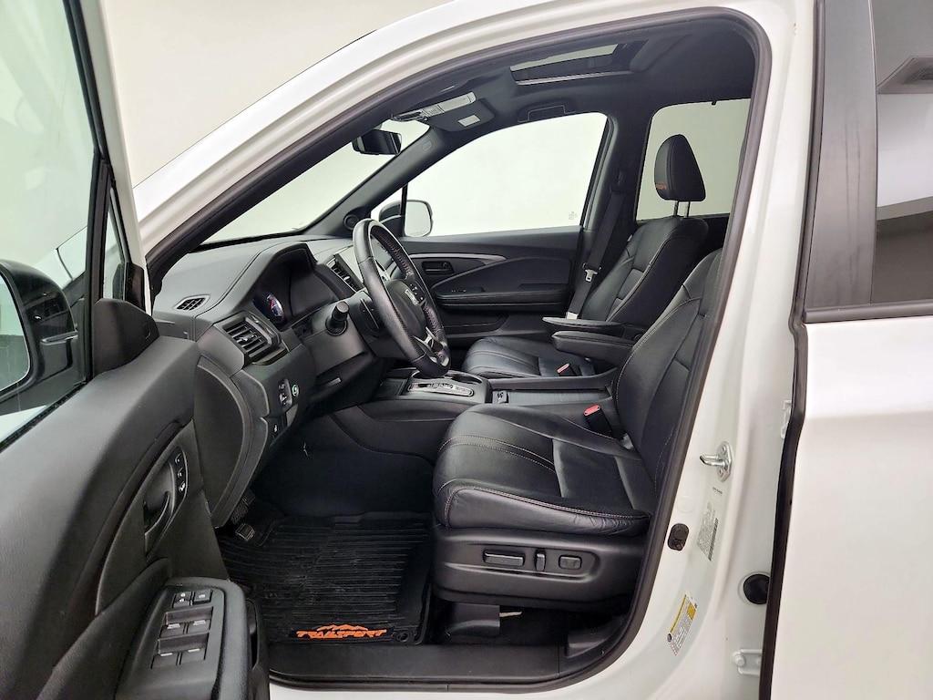 used 2022 Honda Pilot car, priced at $35,998