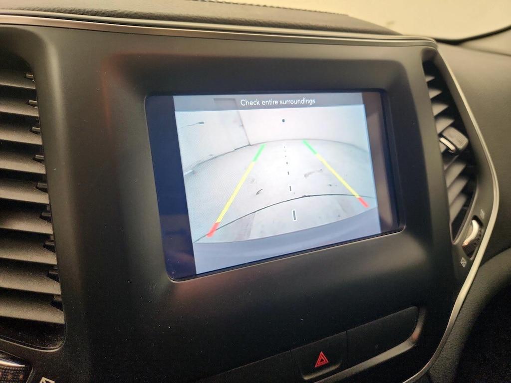 used 2019 Jeep Cherokee car, priced at $16,998