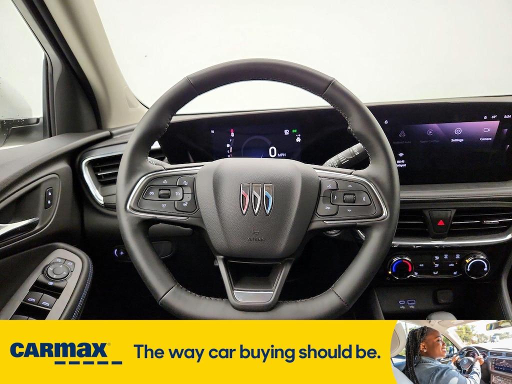 used 2025 Buick Encore GX car, priced at $27,998
