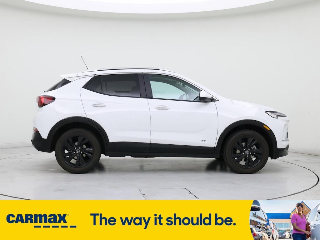 used 2025 Buick Encore GX car, priced at $27,998