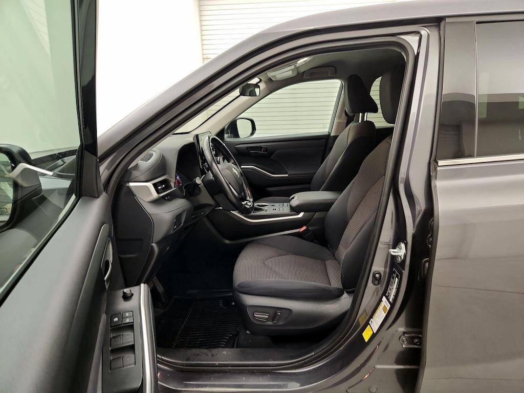 used 2021 Toyota Highlander car, priced at $25,998