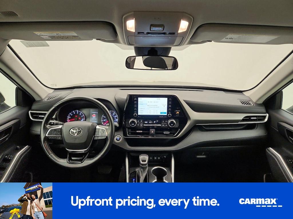 used 2021 Toyota Highlander car, priced at $25,998