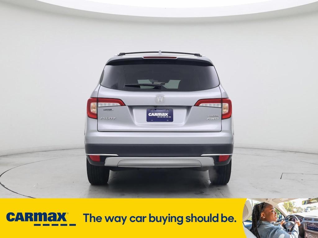 used 2022 Honda Pilot car, priced at $36,998