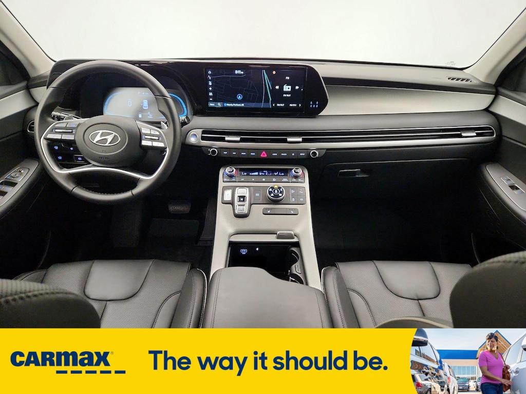 used 2024 Hyundai Palisade car, priced at $39,998