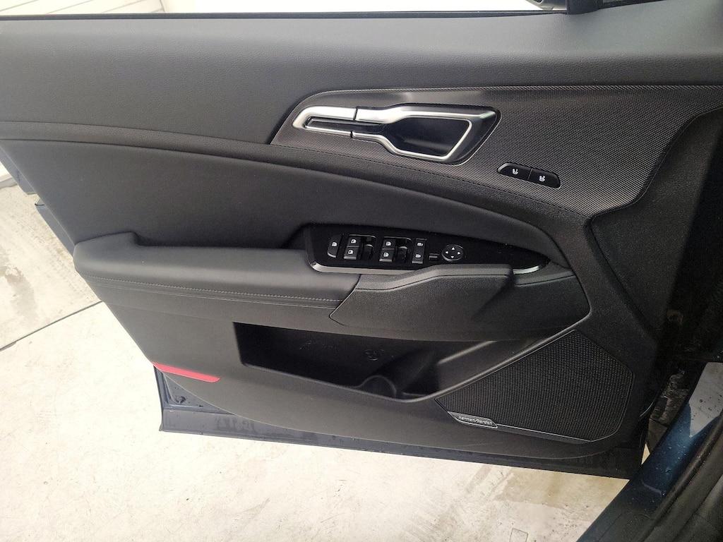 used 2023 Kia Sportage Hybrid car, priced at $33,998