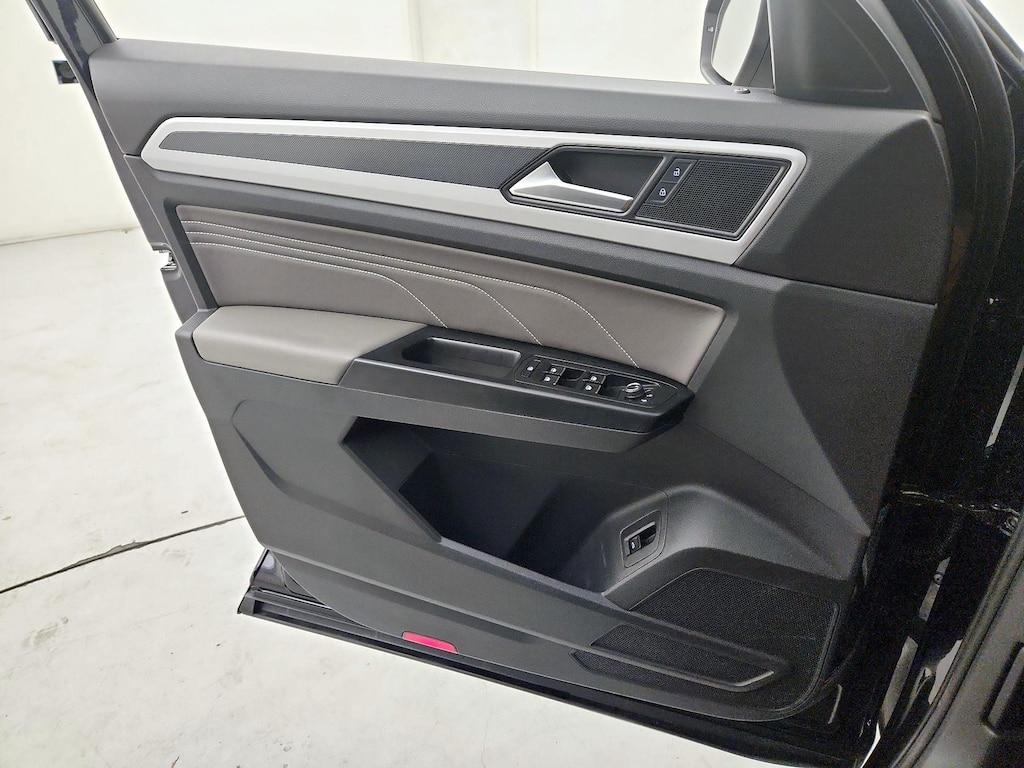used 2021 Volkswagen Atlas car, priced at $27,998