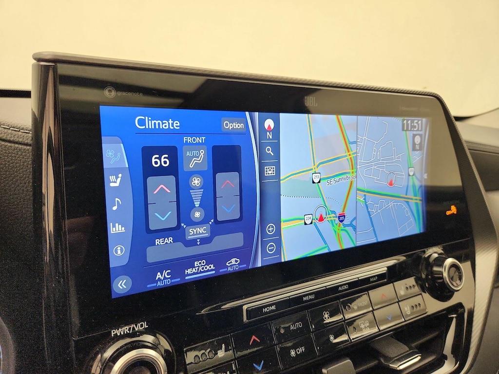 used 2022 Toyota Highlander car, priced at $42,998