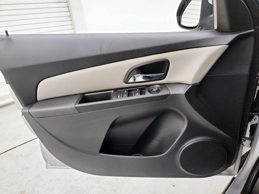 used 2014 Chevrolet Cruze car, priced at $11,998