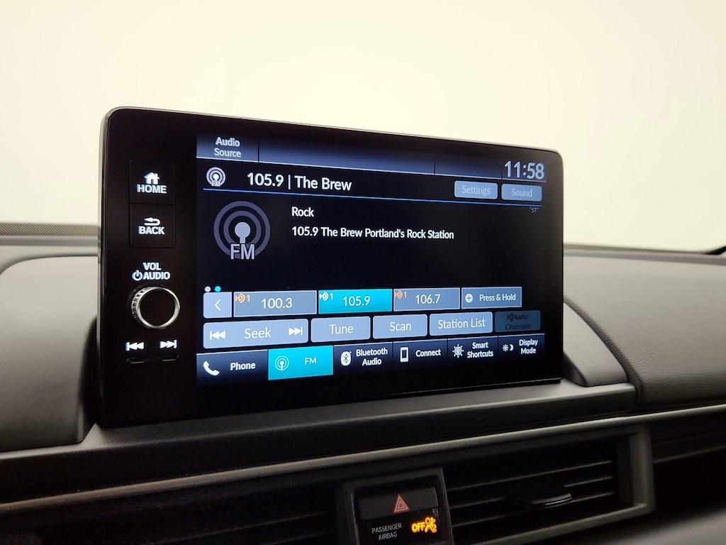 used 2025 Honda Pilot car, priced at $42,998