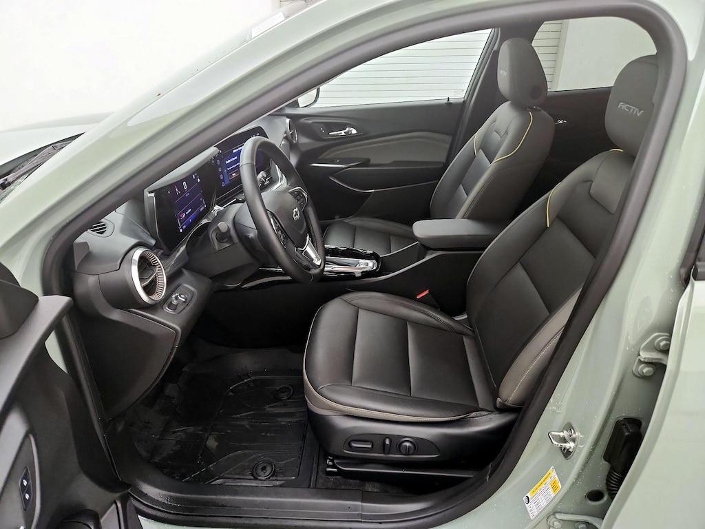 used 2024 Chevrolet Trax car, priced at $24,998