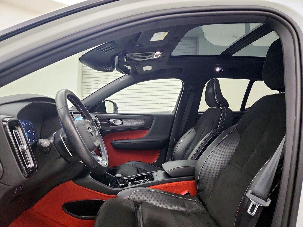 used 2019 Volvo XC40 car, priced at $25,998