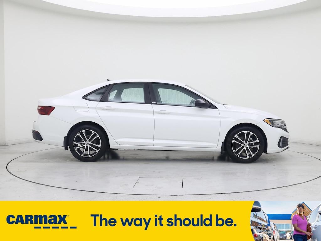 used 2024 Volkswagen Jetta car, priced at $21,998