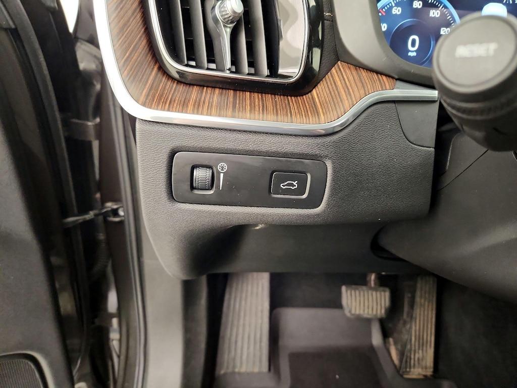 used 2020 Volvo XC60 car, priced at $28,998