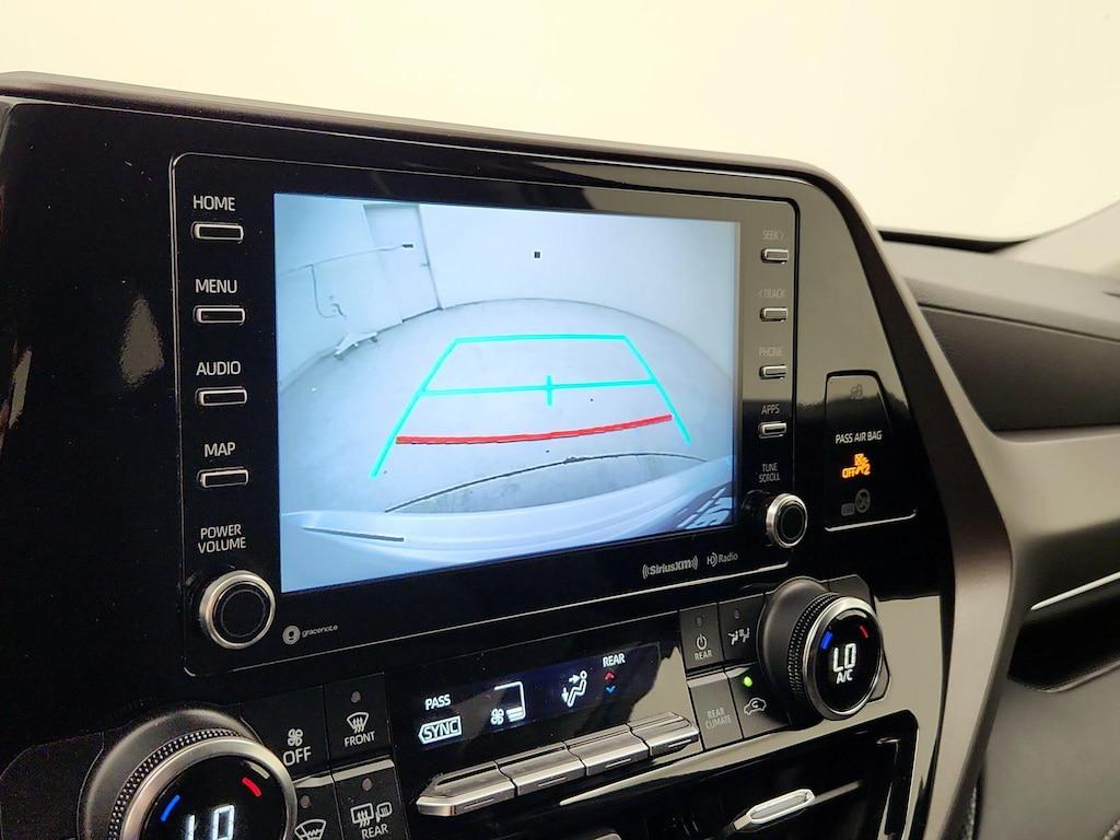 used 2022 Toyota Highlander Hybrid car, priced at $37,998