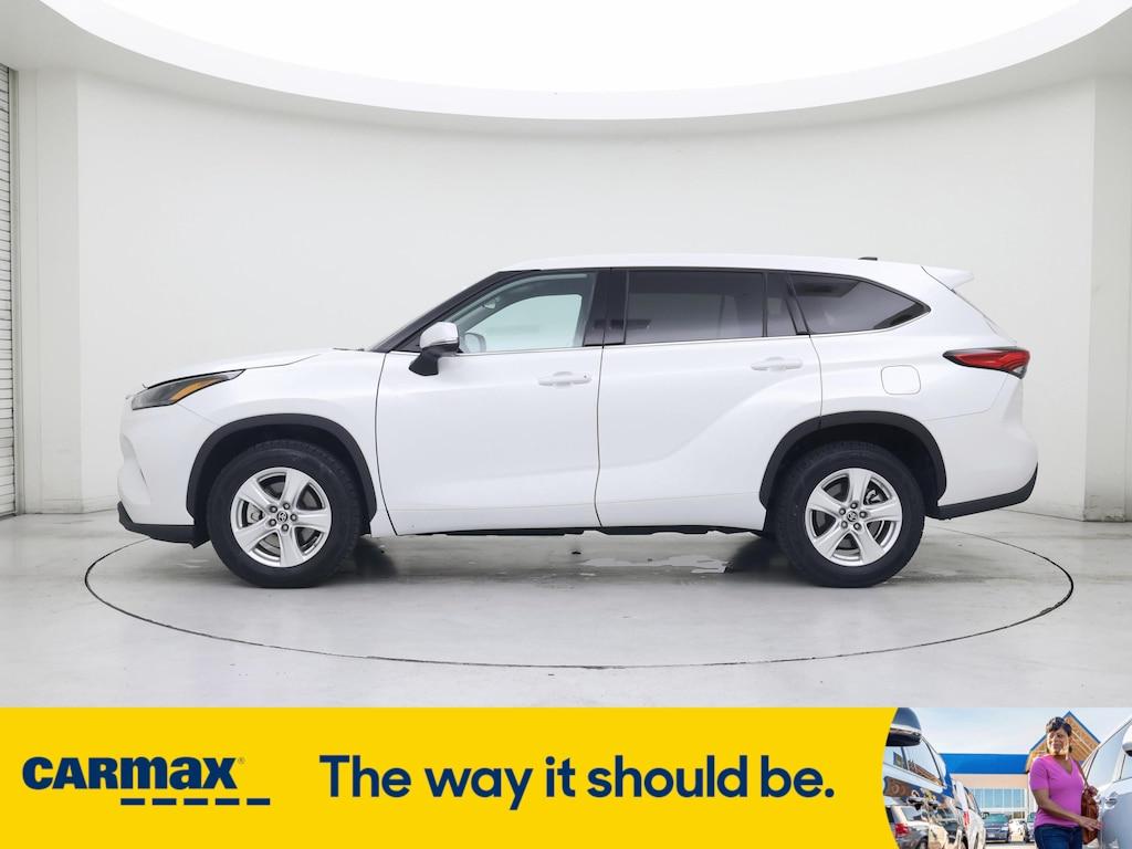used 2022 Toyota Highlander Hybrid car, priced at $37,998