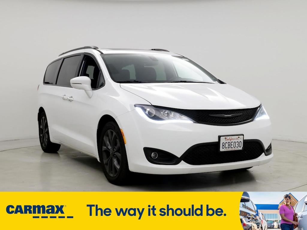 used 2018 Chrysler Pacifica car, priced at $19,998