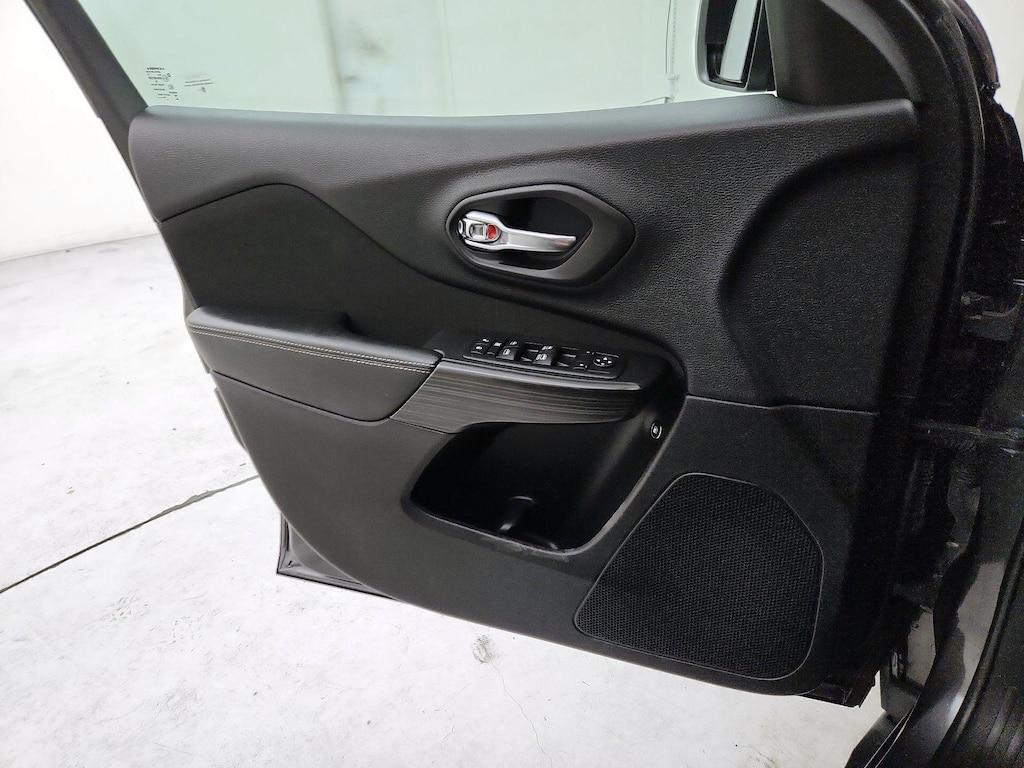 used 2017 Jeep Cherokee car, priced at $17,998