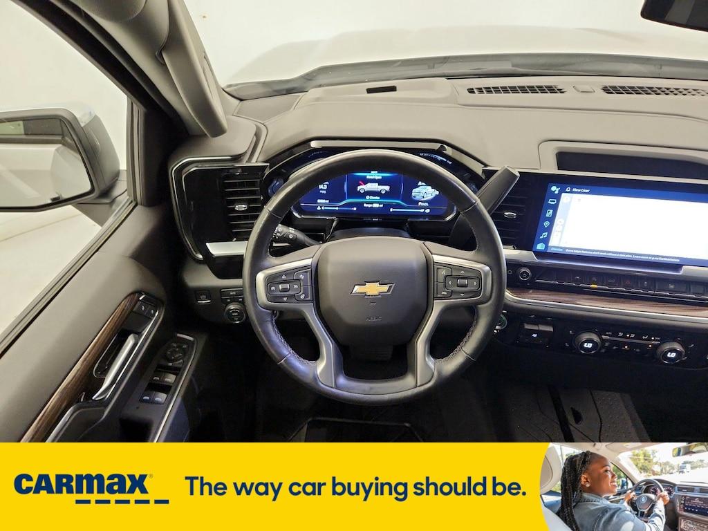 used 2022 Chevrolet Silverado 1500 car, priced at $37,998