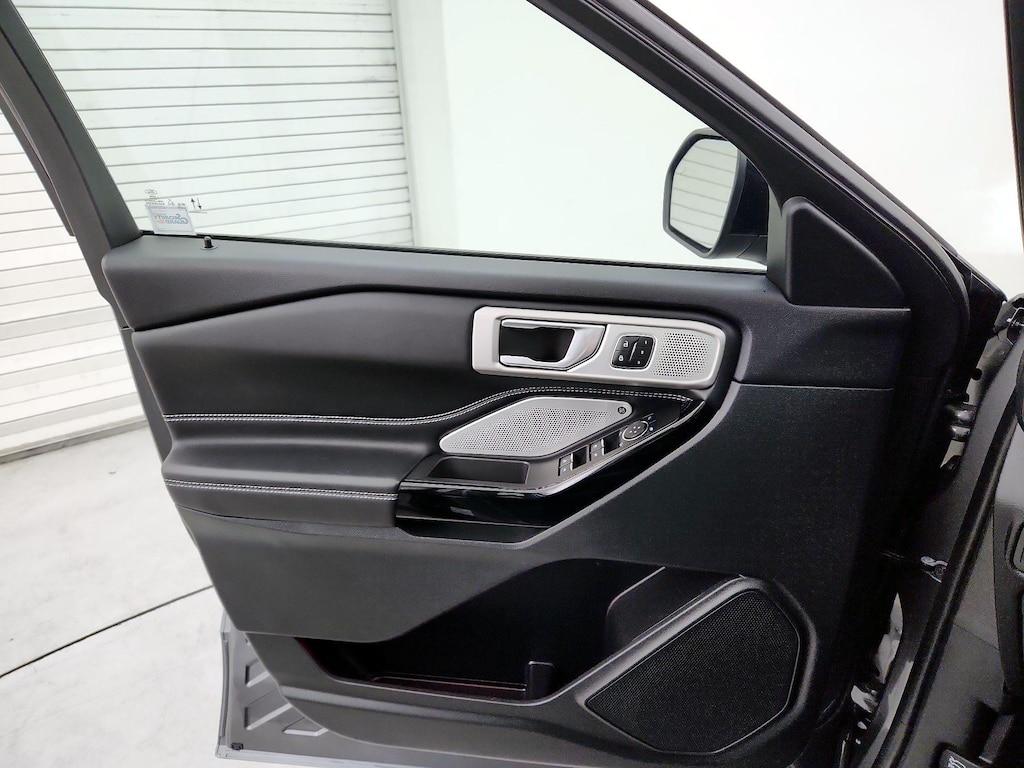used 2023 Ford Explorer car, priced at $47,998