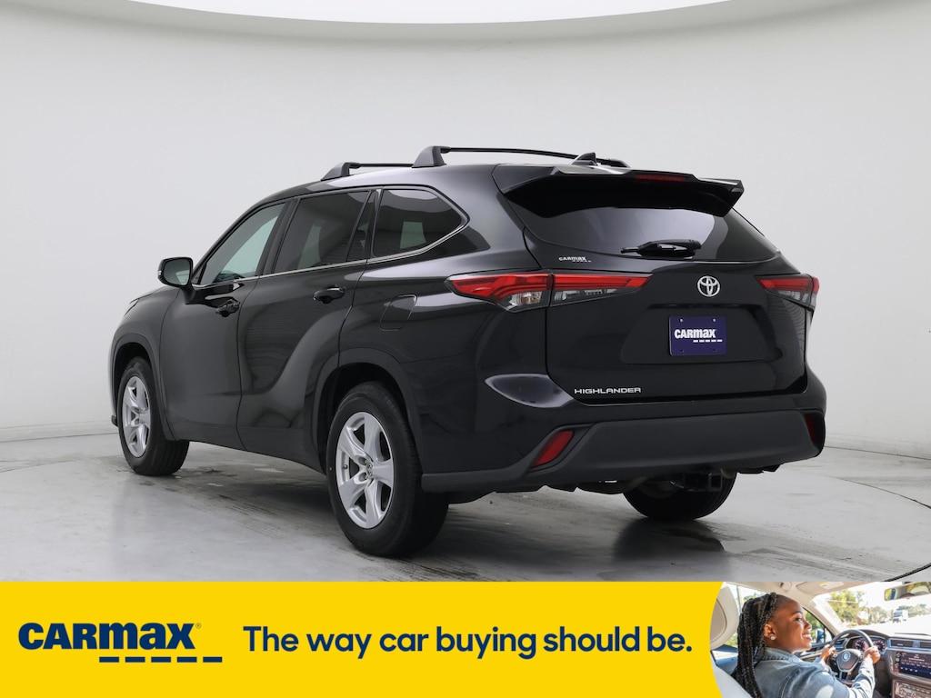 used 2021 Toyota Highlander car, priced at $28,998
