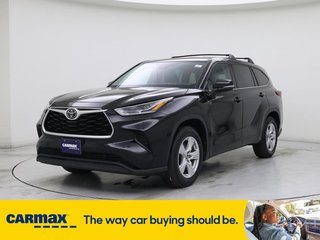 used 2021 Toyota Highlander car, priced at $28,998