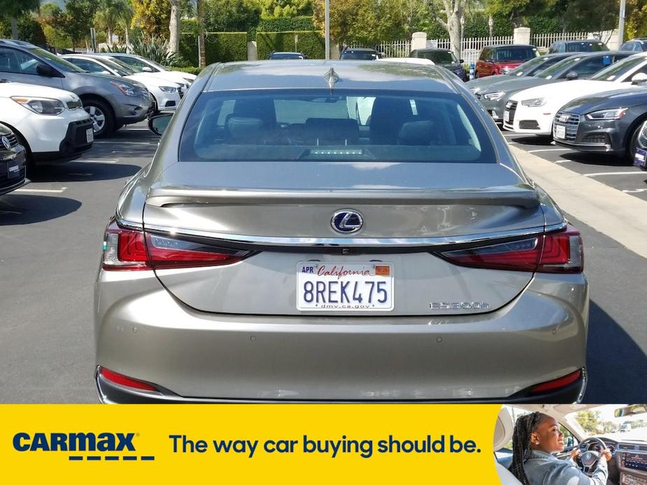 used 2020 Lexus ES 300h car, priced at $33,998