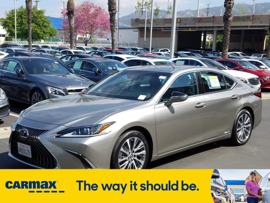 used 2020 Lexus ES 300h car, priced at $33,998