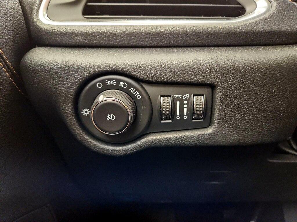 used 2023 Chrysler Pacifica Hybrid car, priced at $47,998