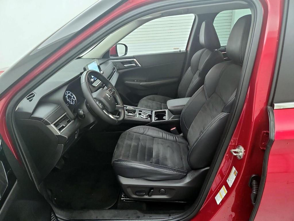 used 2023 Mitsubishi Outlander car, priced at $25,998