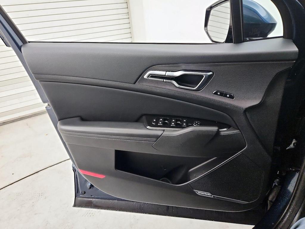 used 2023 Kia Sportage Hybrid car, priced at $32,998