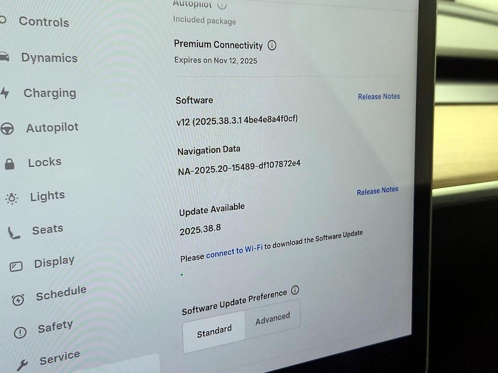 used 2022 Tesla Model Y car, priced at $33,998