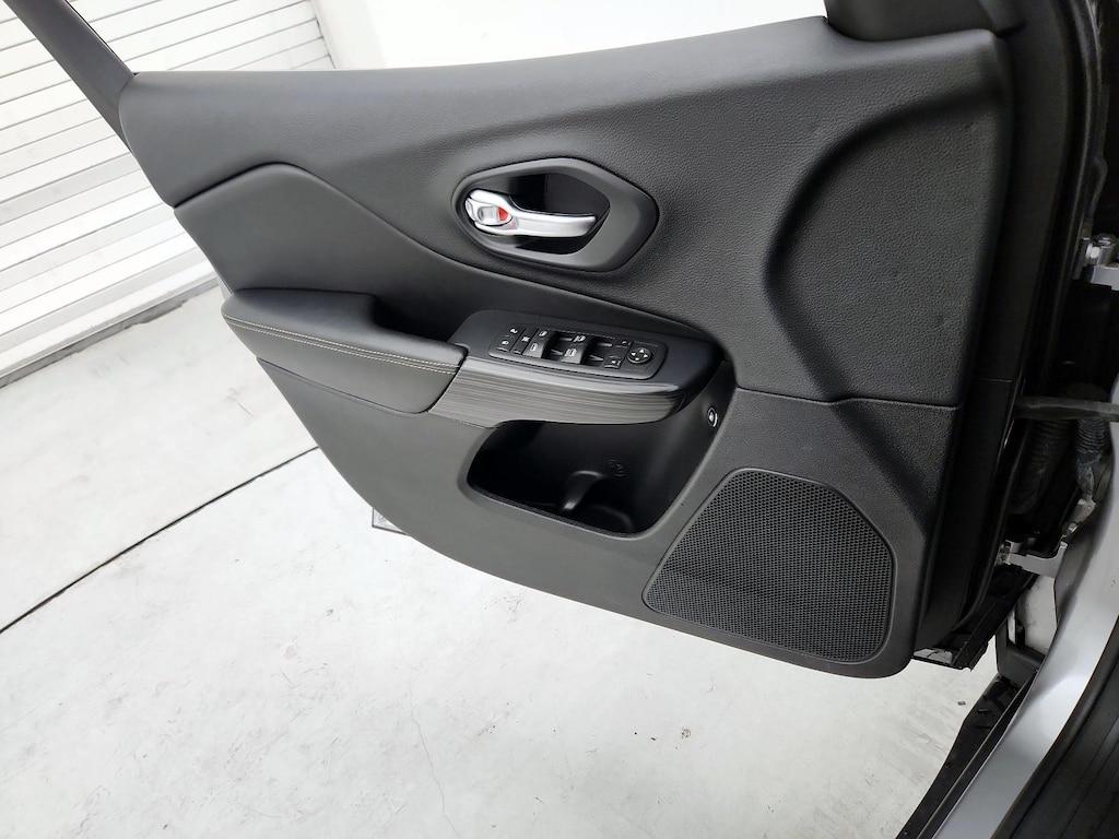 used 2016 Jeep Cherokee car, priced at $14,599