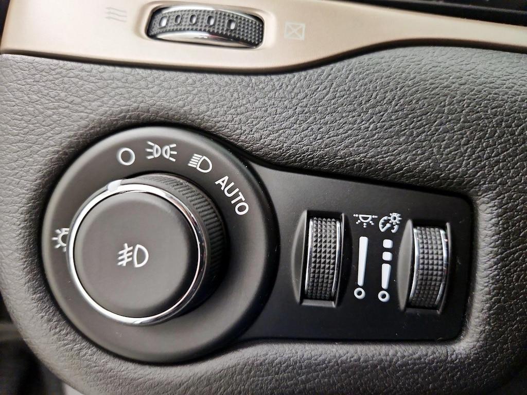 used 2016 Jeep Cherokee car, priced at $14,599