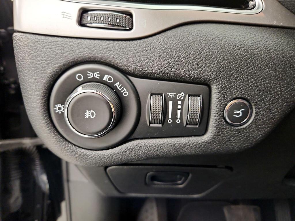 used 2019 Jeep Cherokee car, priced at $21,998