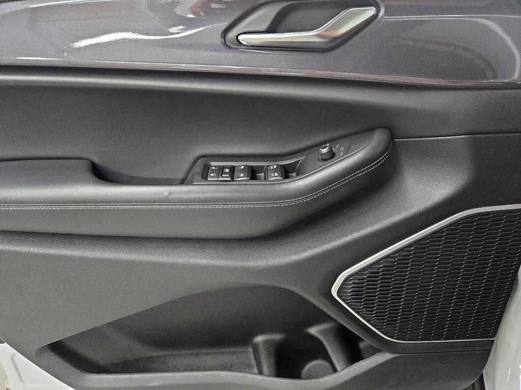 used 2021 Jeep Grand Cherokee L car, priced at $26,998