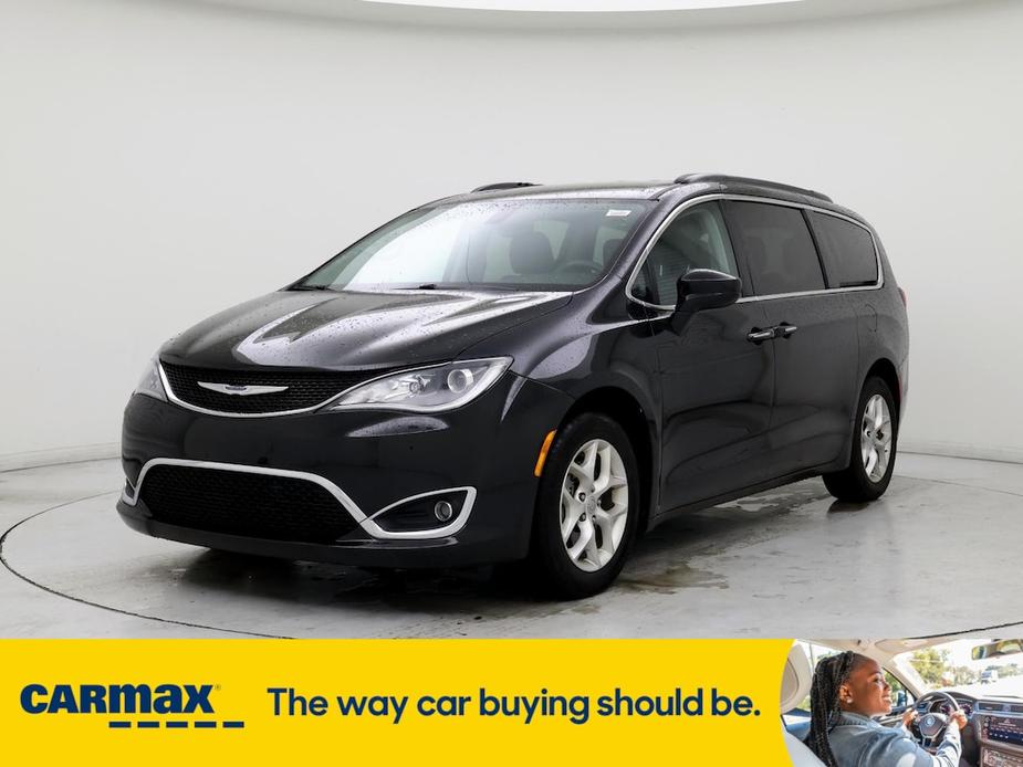 used 2020 Chrysler Pacifica car, priced at $20,998