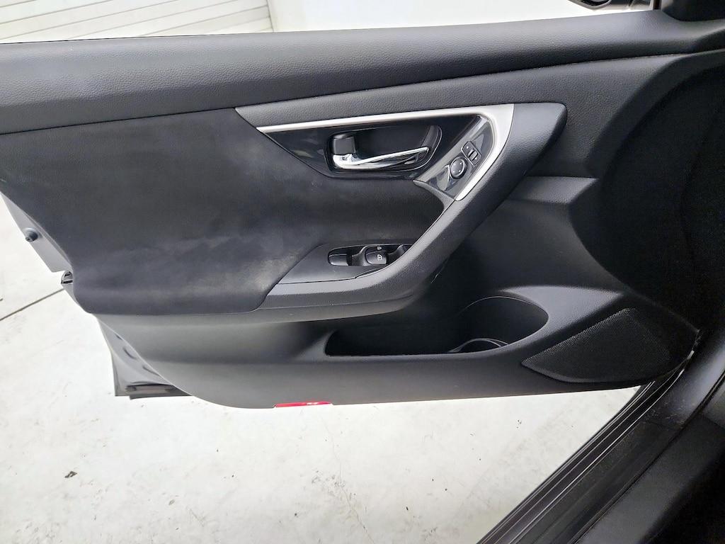 used 2014 Nissan Altima car, priced at $13,998