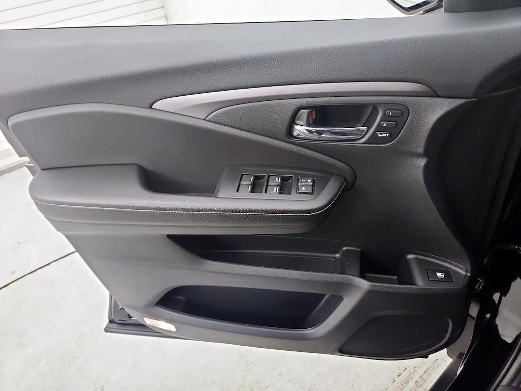 used 2022 Honda Ridgeline car, priced at $34,998