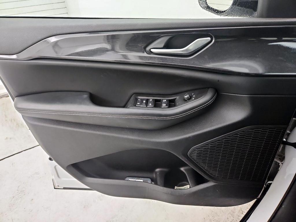 used 2023 Jeep Grand Cherokee car, priced at $36,998