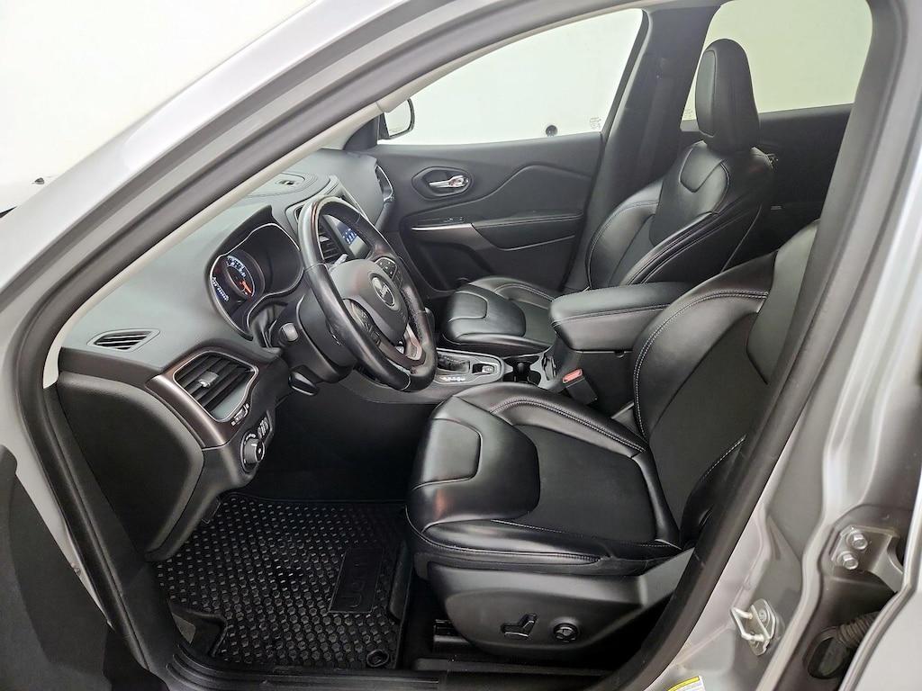 used 2019 Jeep Cherokee car, priced at $18,998