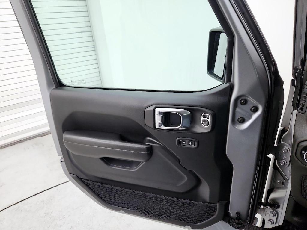 used 2019 Jeep Wrangler car, priced at $27,998
